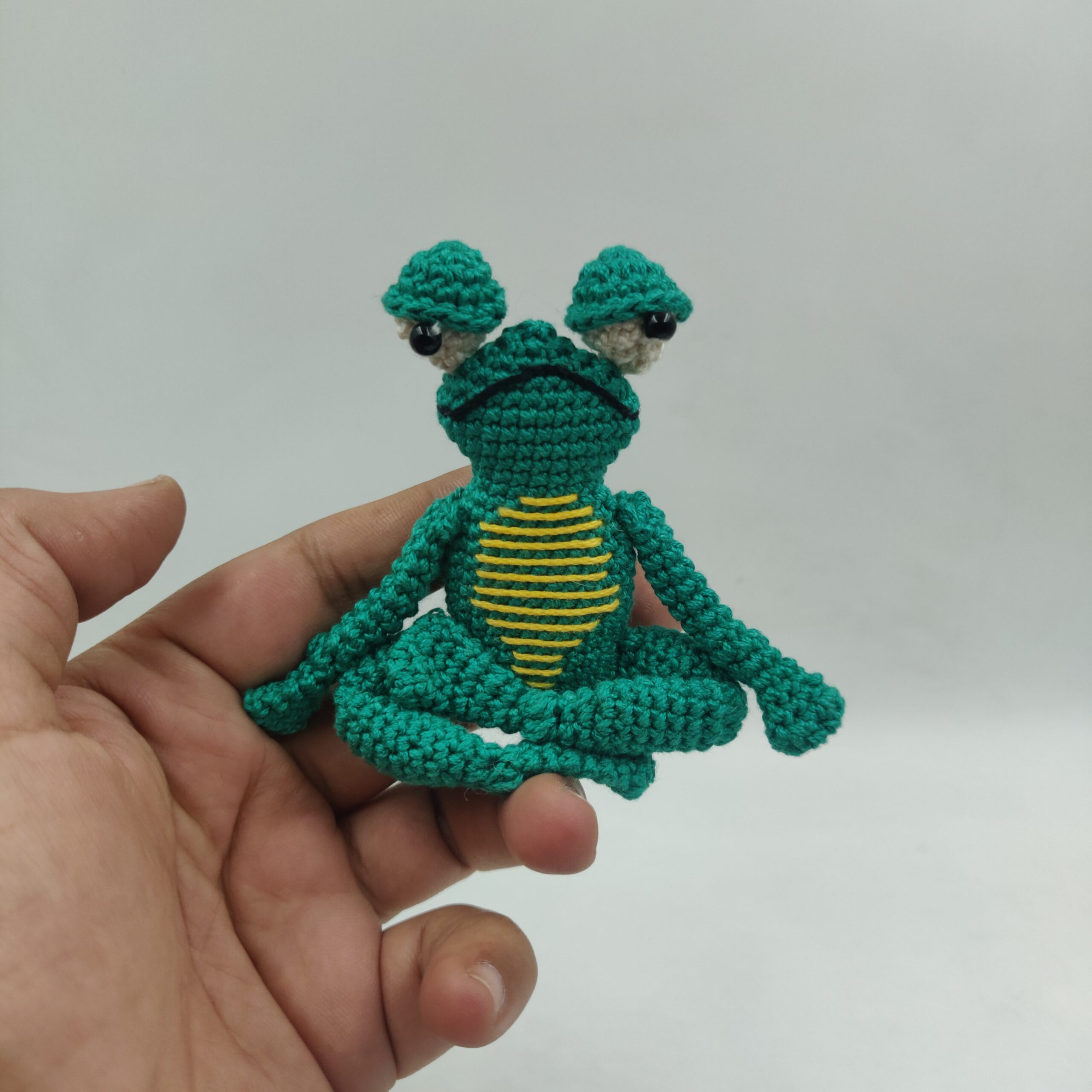 Zen Frog Brooch - Loombastic Studios